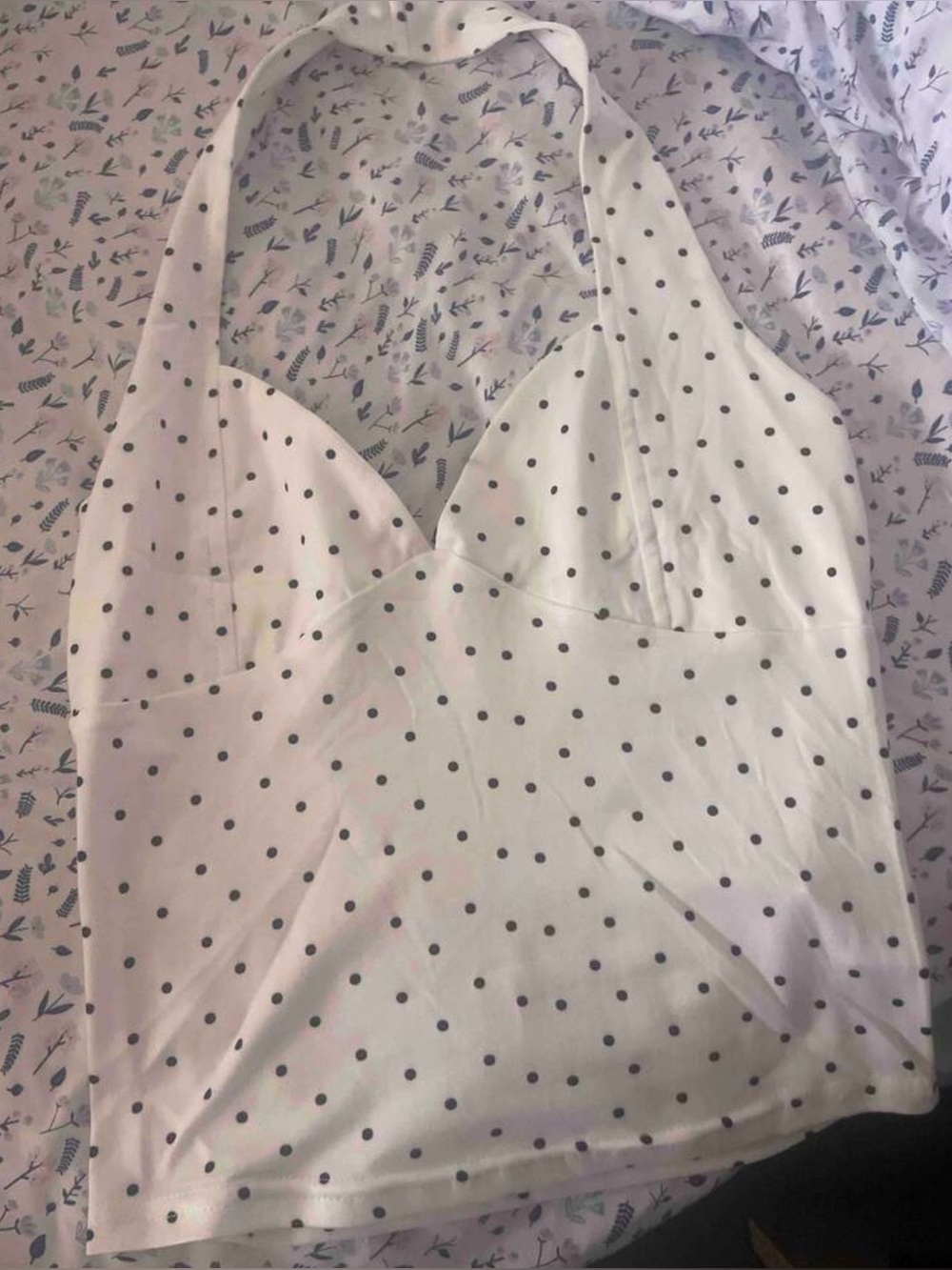 SHEIN White Polka Dot V-Neck Camisole - Picture 2 of 2